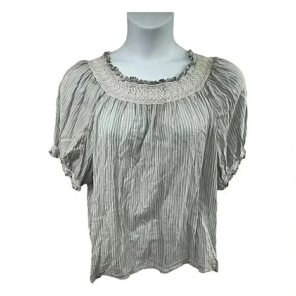 old navy short sleeve pin stripe women's blouse XL - Picture 1 of 5